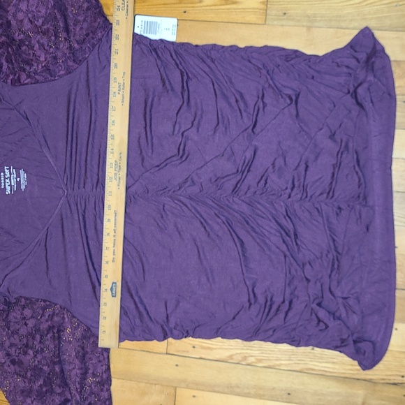 Torrid Plus Size Super Soft Top Size 4X. Beautiful burgandy.  NWT - Picture 6 of 15